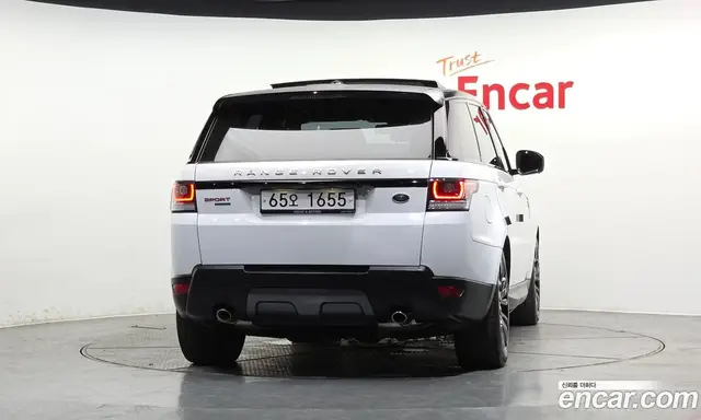 Land Rover Range Rover Sport 2016 4.4 автомат (гидро), миниатюра 4 Land Rover Range Rover Sport 2016 4.4 автомат (гидро), миниатюра 4