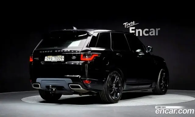 Land Rover Range Rover Sport 2019 3.0 автомат (гидро), миниатюра 2 Land Rover Range Rover Sport 2019 3.0 автомат (гидро), миниатюра 2