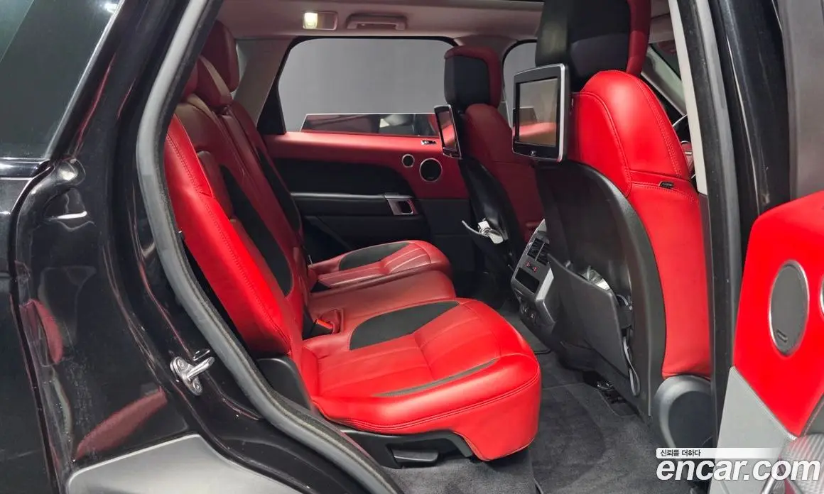 Land Rover Range Rover Sport 2019 3.0 автомат (гидро), фото 18 Land Rover Range Rover Sport 2019 3.0 автомат (гидро), фото 18