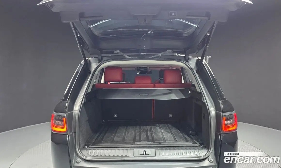 Land Rover Range Rover Sport 2019 3.0 автомат (гидро), фото 26 Land Rover Range Rover Sport 2019 3.0 автомат (гидро), фото 26