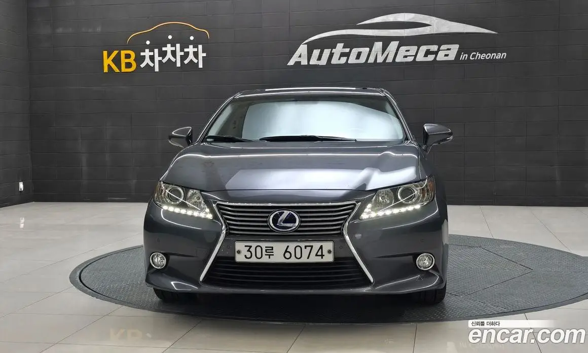 Lexus ES 2012 2.5 автомат (гидро), фото 3 Lexus ES 2012 2.5 автомат (гидро), фото 3