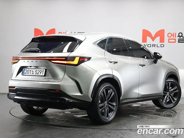 Lexus NX 2023 2.5 автомат (гидро), миниатюра 4 Lexus NX 2023 2.5 автомат (гидро), миниатюра 4
