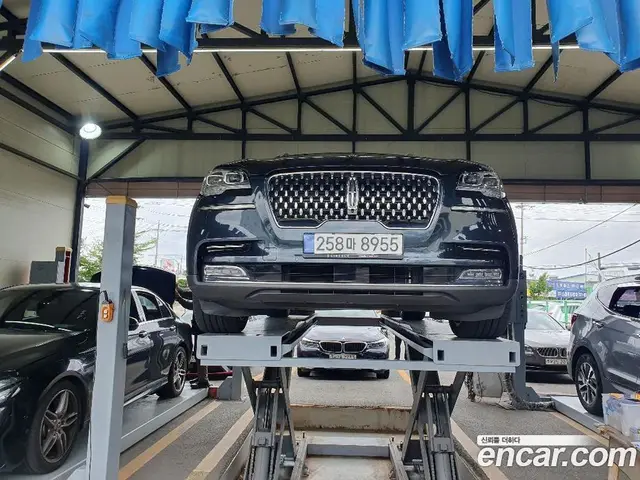 Lincoln Aviator, 2022, 46 285 км