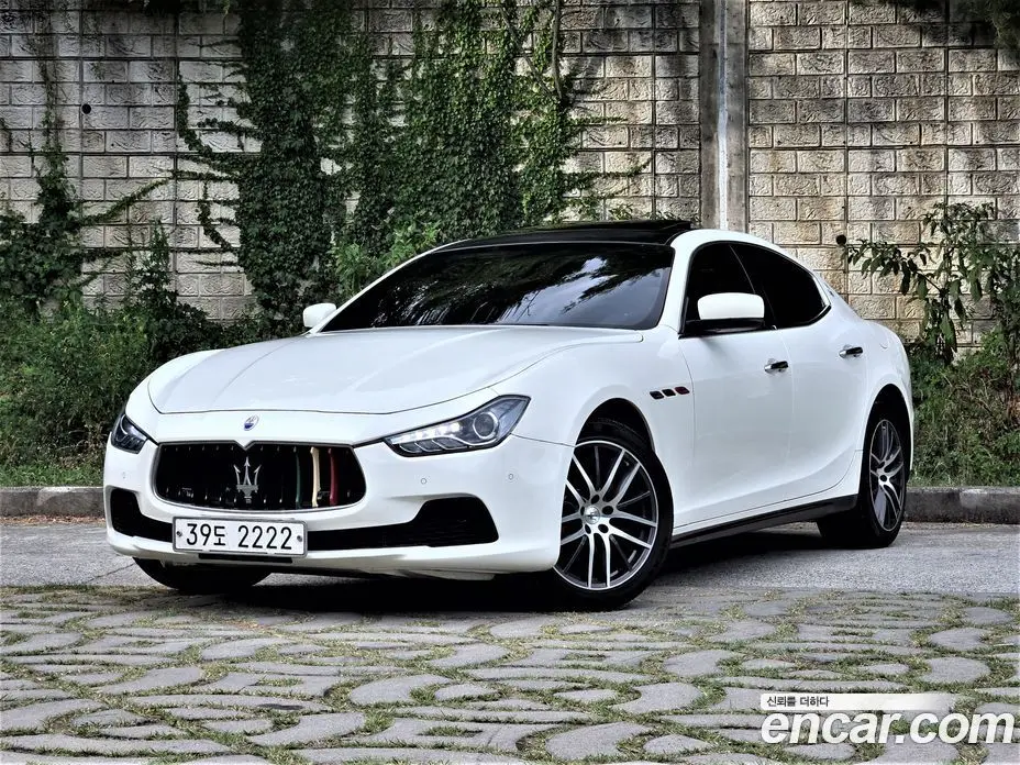Maserati Ghibli 2014 3.0 автомат (гидро), фото 1 Maserati Ghibli 2014 3.0 автомат (гидро), фото 1
