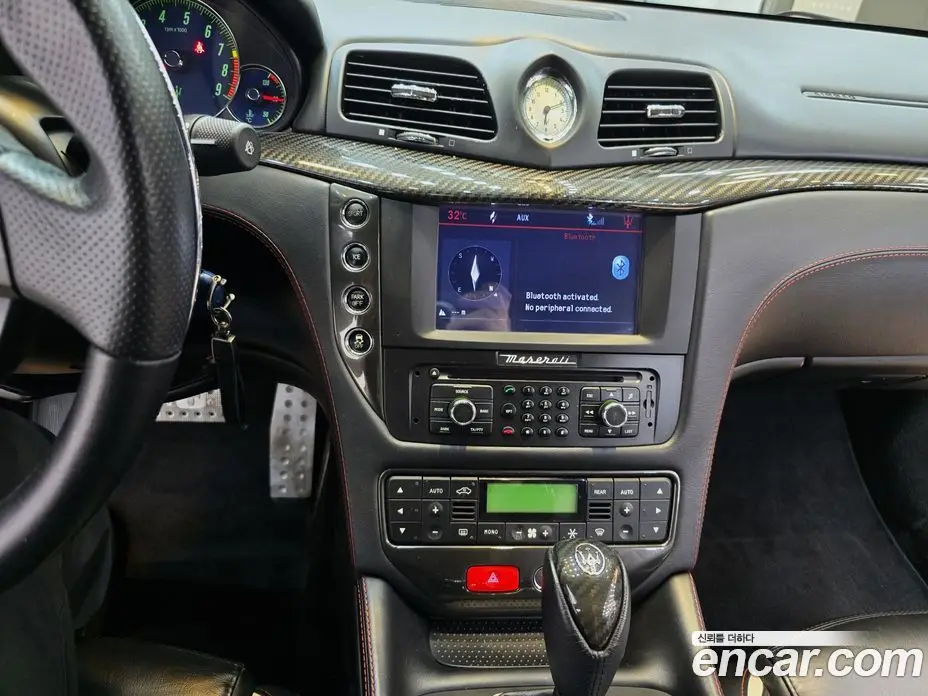 Maserati GranTurismo 2016 4.7 автомат (гидро), фото 15 Maserati GranTurismo 2016 4.7 автомат (гидро), фото 15