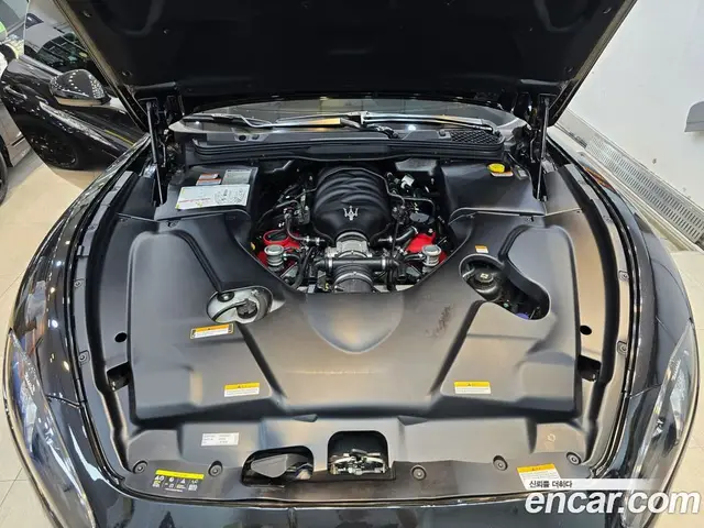 Maserati GranTurismo 2016 4.7 автомат (гидро), миниатюра 8 Maserati GranTurismo 2016 4.7 автомат (гидро), миниатюра 8