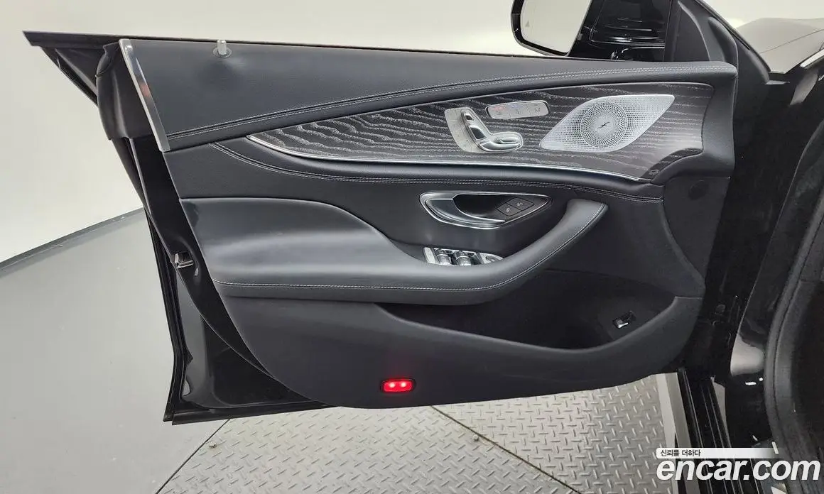 Mercedes-Benz AMG GT 2023 3.0 автомат (гидро), фото 14 Mercedes-Benz AMG GT 2023 3.0 автомат (гидро), фото 14