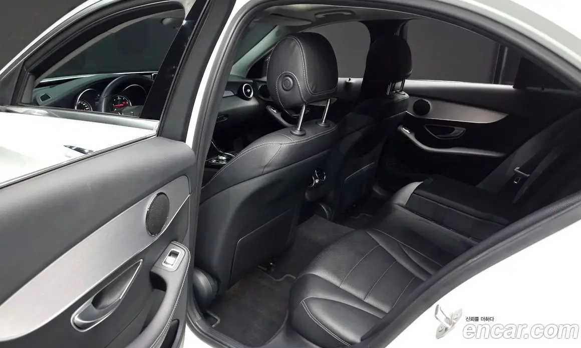 Mercedes-Benz C-Class 2017 2.1 автомат (гидро), фото 11 Mercedes-Benz C-Class 2017 2.1 автомат (гидро), фото 11