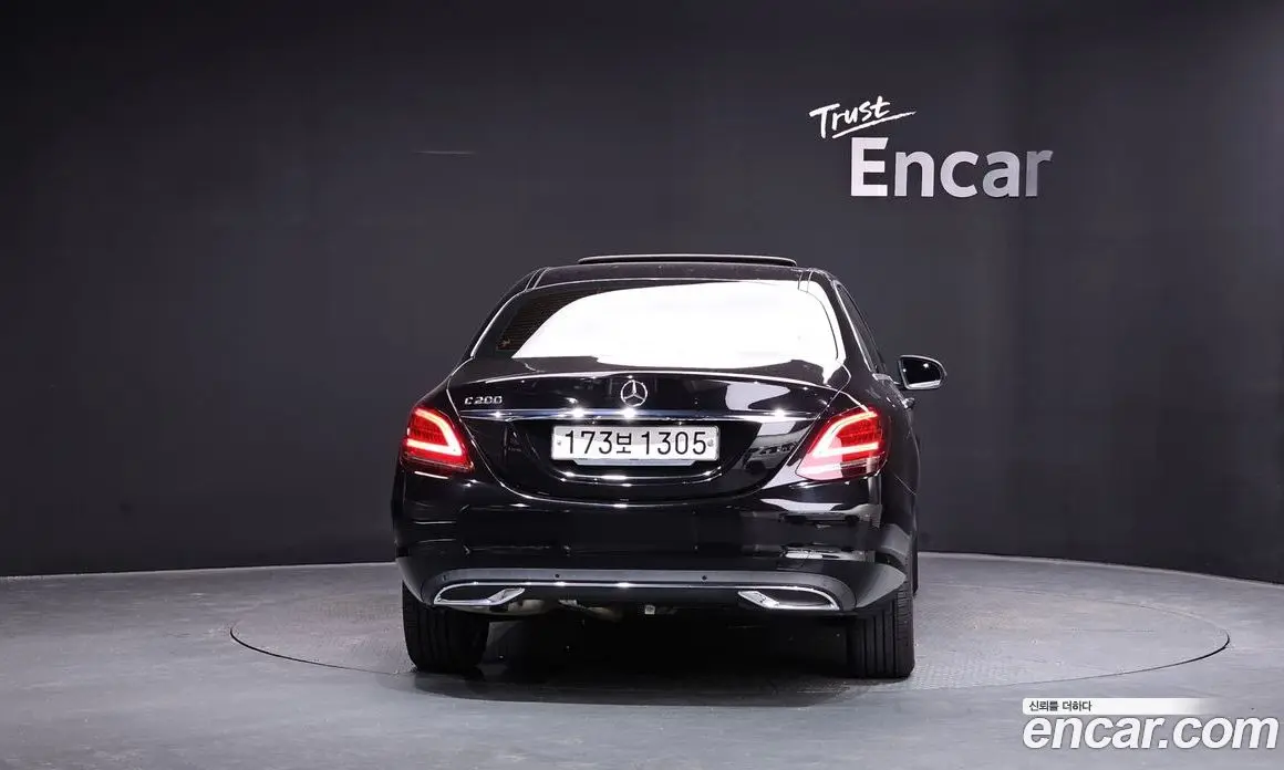 Mercedes-Benz C-Class 2020 2.0 автомат (гидро), фото 4 Mercedes-Benz C-Class 2020 2.0 автомат (гидро), фото 4