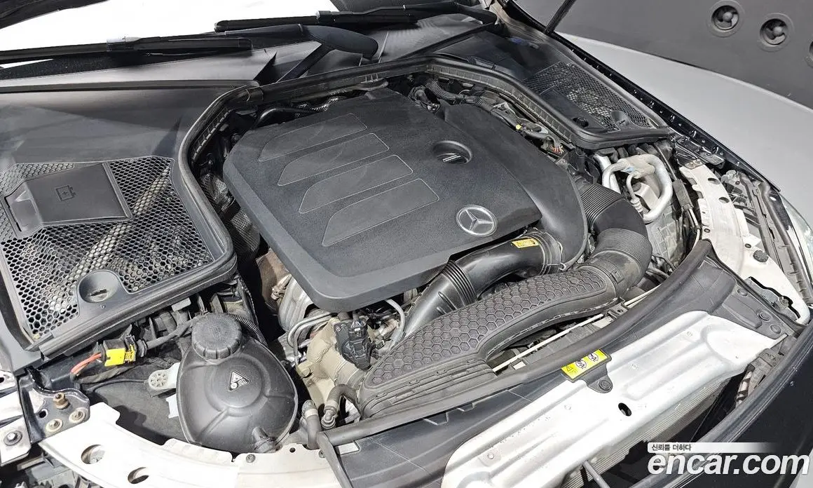 Mercedes-Benz C-Class 2020 2.0 автомат (гидро), фото 6 Mercedes-Benz C-Class 2020 2.0 автомат (гидро), фото 6