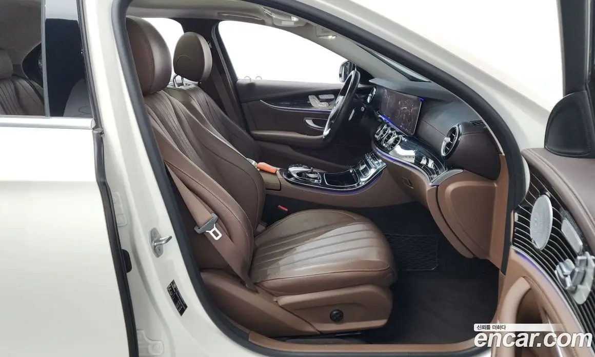 Mercedes-Benz E-Class 2017 3.0 автомат (гидро), фото 16