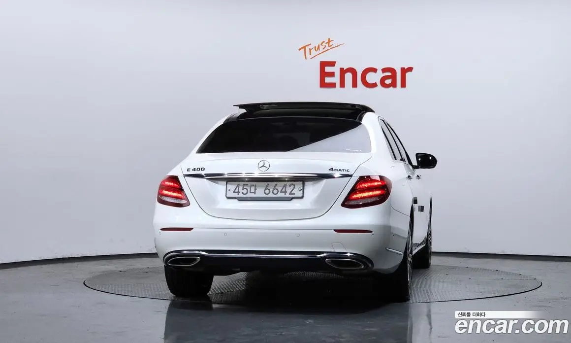 Mercedes-Benz E-Class 2017 3.0 автомат (гидро), фото 4