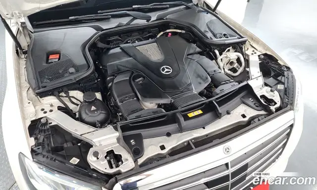 Mercedes-Benz E-Class 2017 3.0 автомат (гидро), миниатюра 6