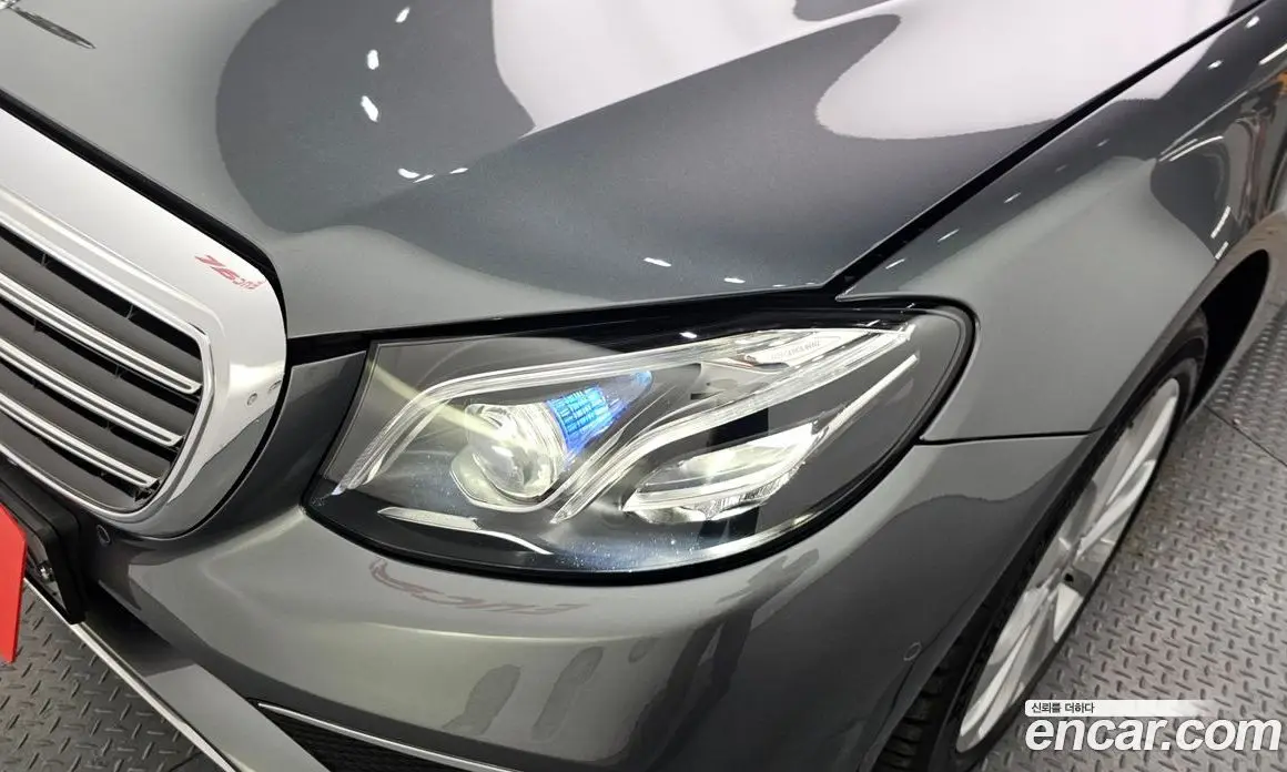 Mercedes-Benz E-Class 2018 2.0 автомат (гидро), фото 8 Mercedes-Benz E-Class 2018 2.0 автомат (гидро), фото 8