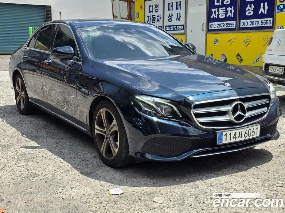 Mercedes-Benz E-Class 2018 2.0 автомат (гидро), фото 3 Mercedes-Benz E-Class 2018 2.0 автомат (гидро), фото 3