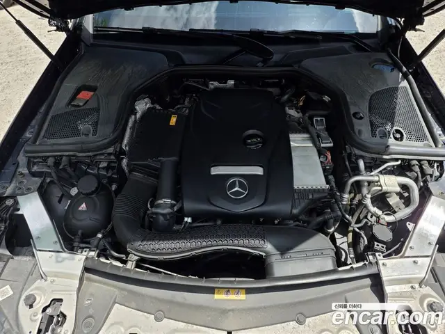 Mercedes-Benz E-Class 2018 2.0 автомат (гидро), миниатюра 7 Mercedes-Benz E-Class 2018 2.0 автомат (гидро), миниатюра 7
