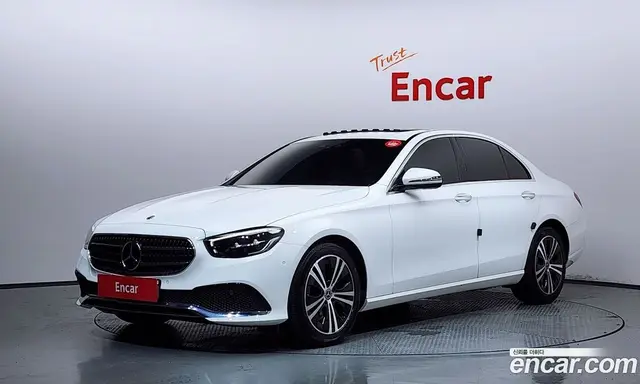 Mercedes-Benz E-Class 2020 2.0 автомат (гидро), миниатюра 1 Mercedes-Benz E-Class 2020 2.0 автомат (гидро), миниатюра 1