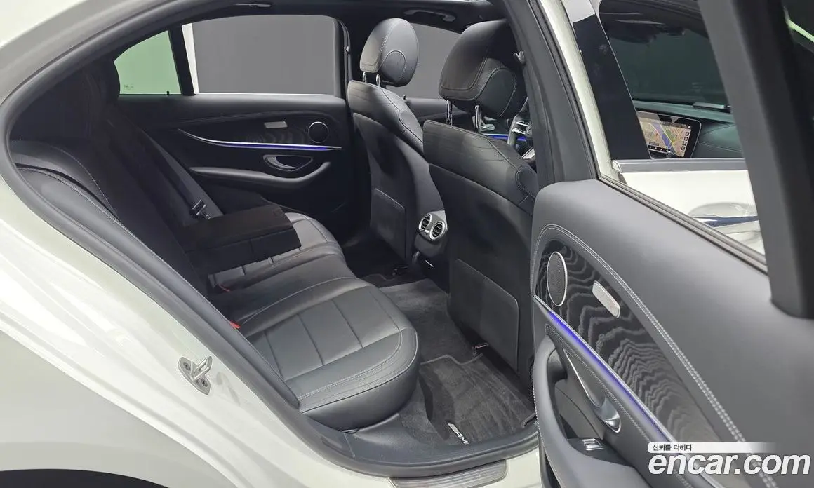 Mercedes-Benz E-Class 2021 1.9 автомат (гидро), фото 18 Mercedes-Benz E-Class 2021 1.9 автомат (гидро), фото 18