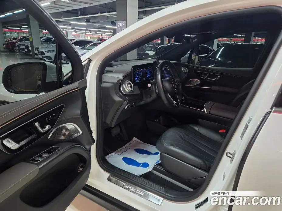 Mercedes-Benz EQS 2023 автомат (гидро), фото 7 Mercedes-Benz EQS 2023 автомат (гидро), фото 7