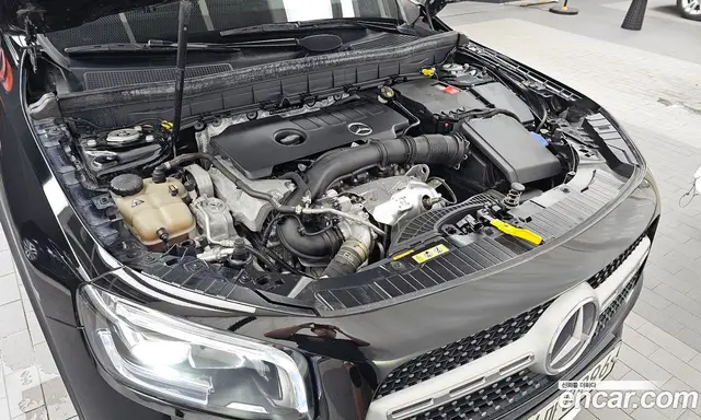 Mercedes-Benz GLB-Class 2020 2.0 автомат (гидро), миниатюра 6 Mercedes-Benz GLB-Class 2020 2.0 автомат (гидро), миниатюра 6