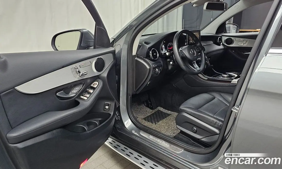 Mercedes-Benz GLC-Class 2018 2.1 автомат (гидро), фото 12 Mercedes-Benz GLC-Class 2018 2.1 автомат (гидро), фото 12