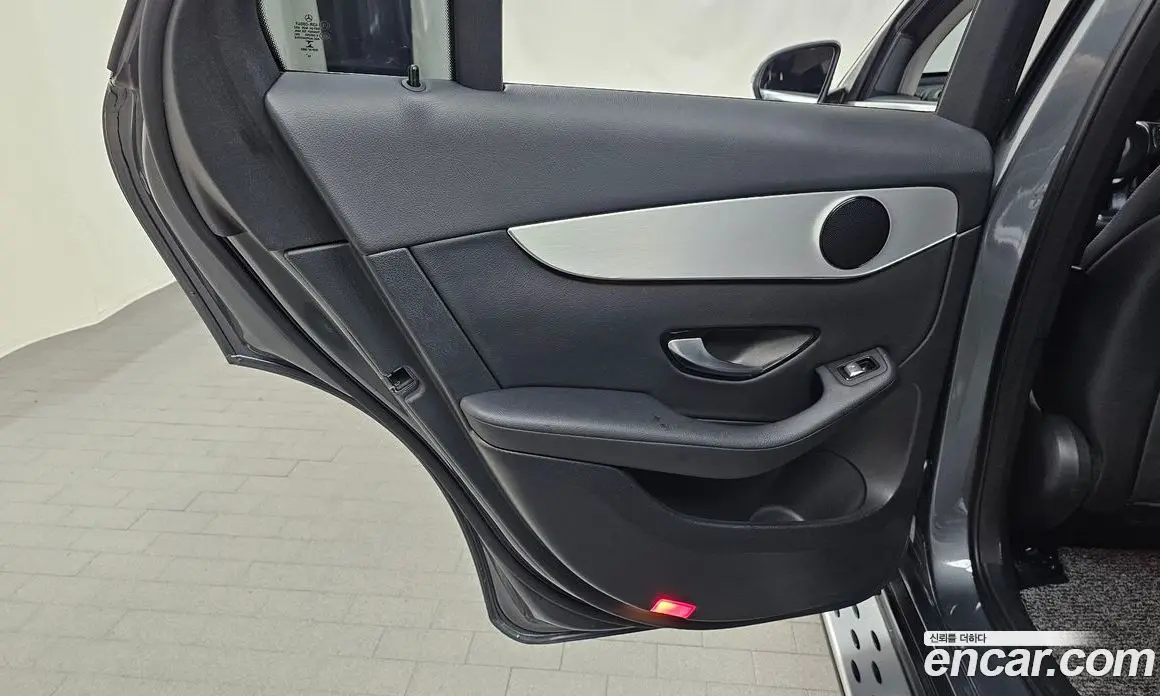 Mercedes-Benz GLC-Class 2018 2.1 автомат (гидро), фото 14 Mercedes-Benz GLC-Class 2018 2.1 автомат (гидро), фото 14