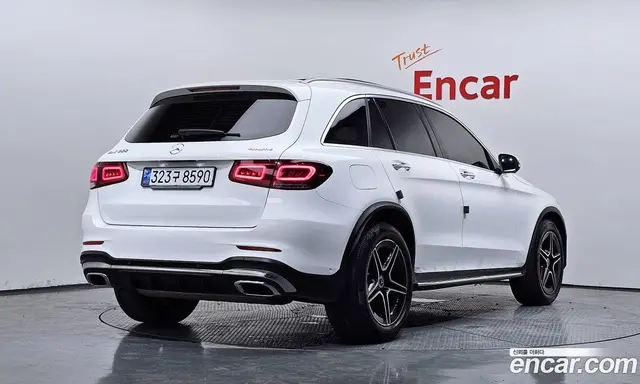 Mercedes-Benz GLC-Class 2022 2.0 автомат (гидро), миниатюра 2
