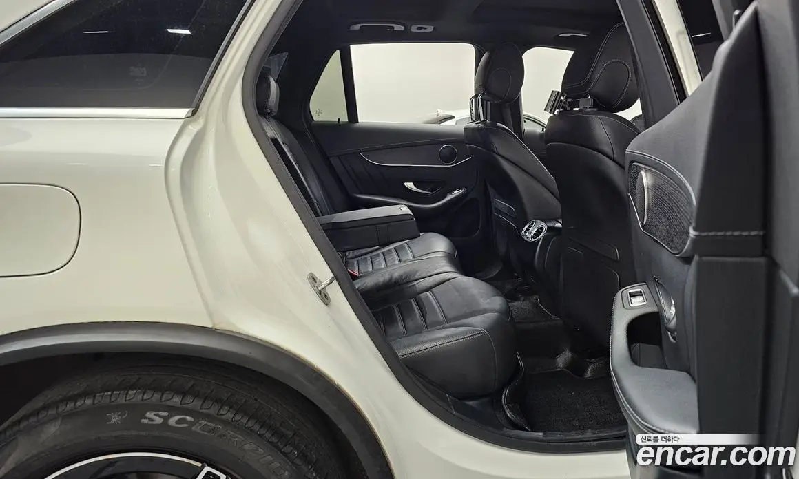 Mercedes-Benz GLC-Class 2022 2.0 автомат (гидро), фото 11