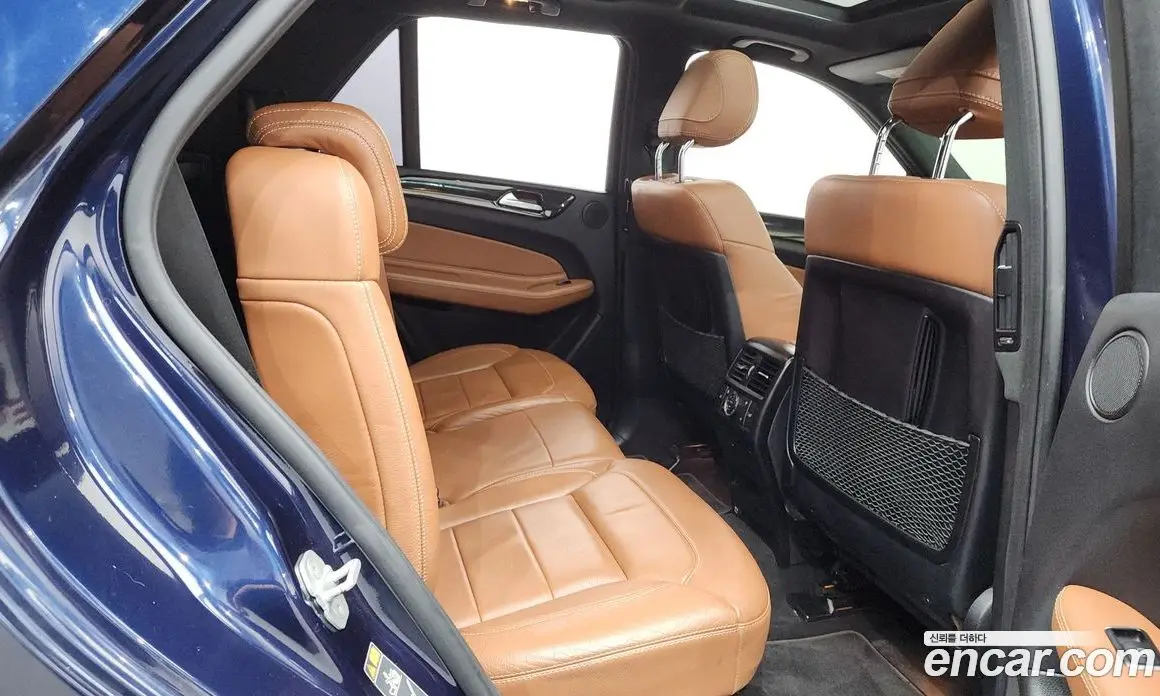 Mercedes-Benz GLE-Class 2017 3.0 автомат (гидро), фото 11 Mercedes-Benz GLE-Class 2017 3.0 автомат (гидро), фото 11