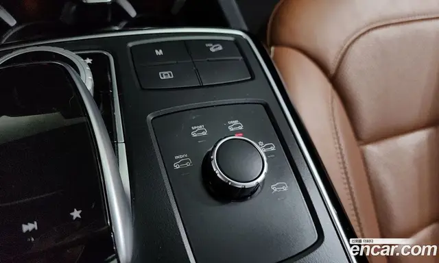 Mercedes-Benz GLE-Class 2017 3.0 автомат (гидро), миниатюра 12