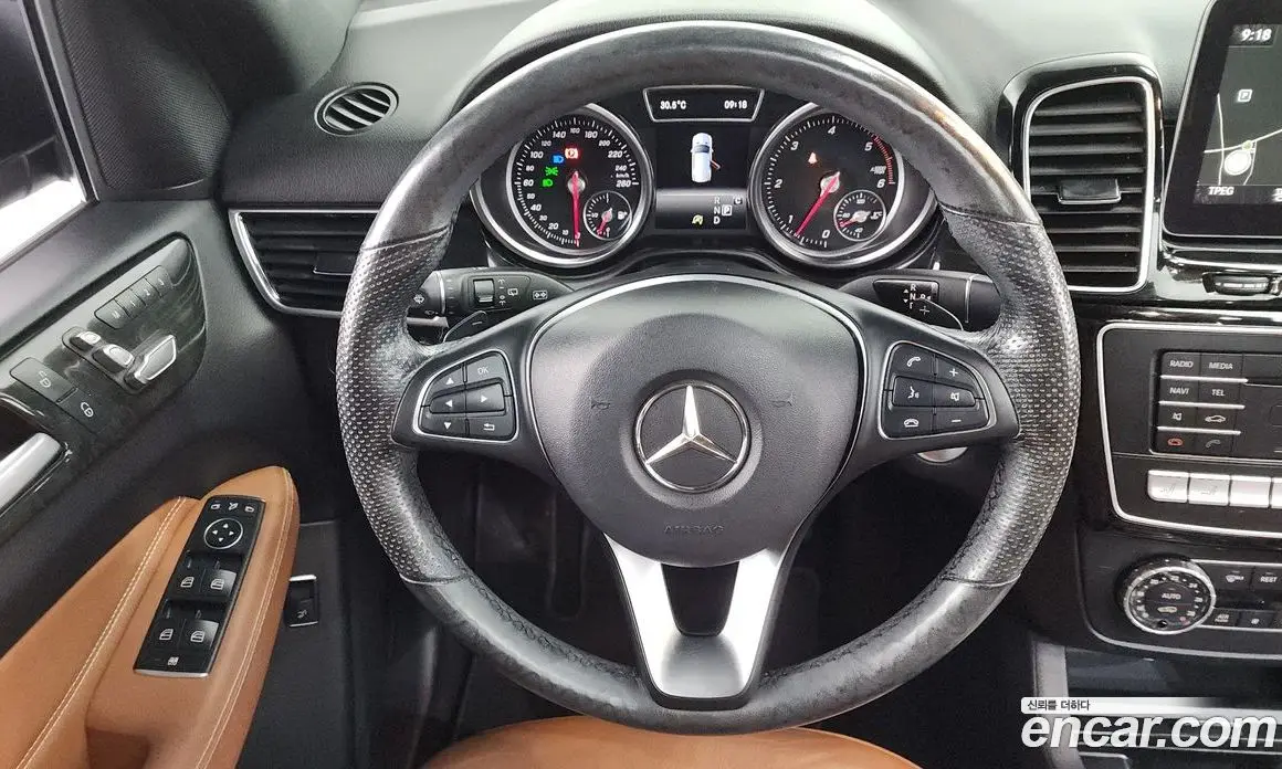 Mercedes-Benz GLE-Class 2017 3.0 автомат (гидро), фото 14 Mercedes-Benz GLE-Class 2017 3.0 автомат (гидро), фото 14