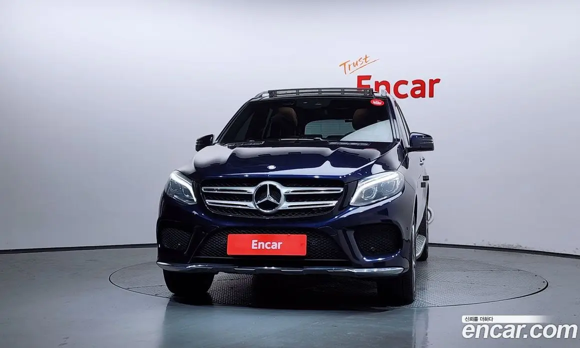 Mercedes-Benz GLE-Class 2017 3.0 автомат (гидро), фото 3 Mercedes-Benz GLE-Class 2017 3.0 автомат (гидро), фото 3