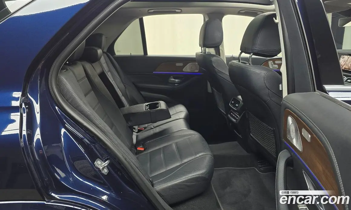 Mercedes-Benz GLE-Class 2021 3.0 автомат (гидро), фото 16 Mercedes-Benz GLE-Class 2021 3.0 автомат (гидро), фото 16