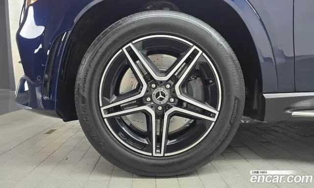 Mercedes-Benz GLE-Class 2021 3.0 автомат (гидро), миниатюра 4 Mercedes-Benz GLE-Class 2021 3.0 автомат (гидро), миниатюра 4