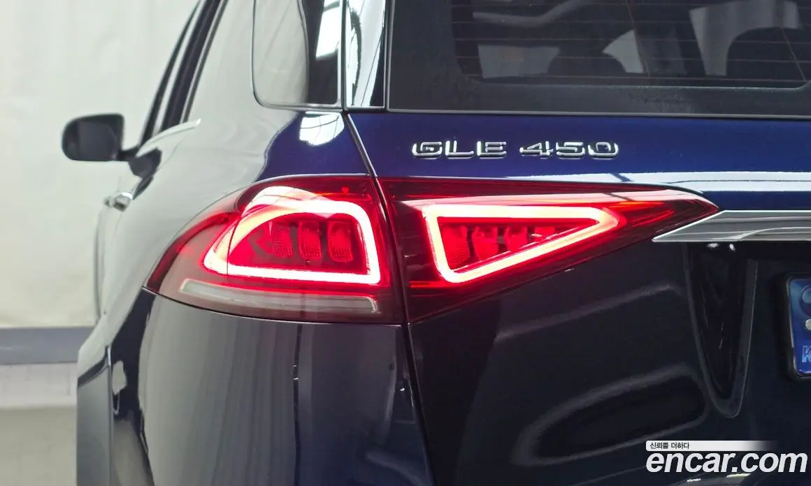 Mercedes-Benz GLE-Class 2021 3.0 автомат (гидро), фото 8 Mercedes-Benz GLE-Class 2021 3.0 автомат (гидро), фото 8