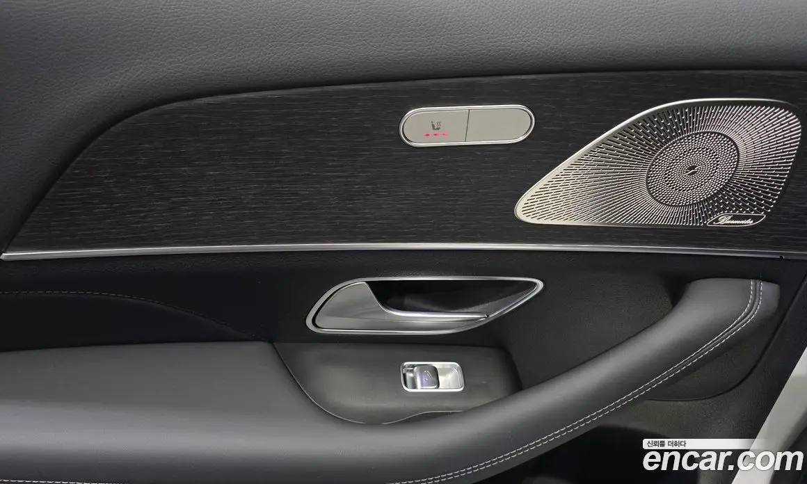 Mercedes-Benz GLE-Class 2025 3.0 автомат (гидро), фото 15 Mercedes-Benz GLE-Class 2025 3.0 автомат (гидро), фото 15