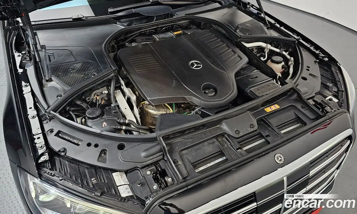 Mercedes-Benz S-Class 2024 3.0 автомат (гидро), фото 6