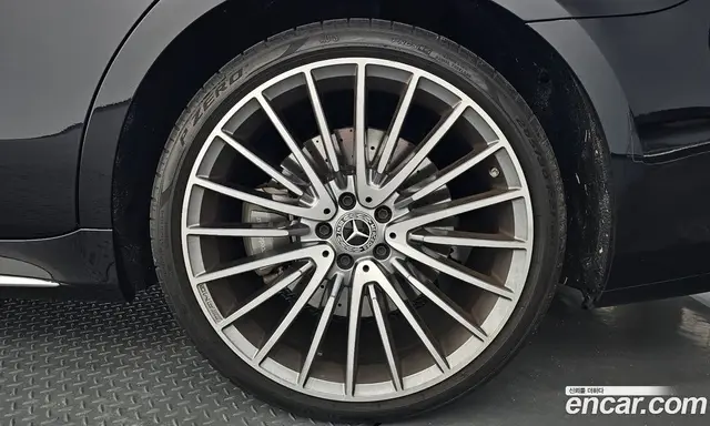 Mercedes-Benz S-Class 2024 3.0 автомат (гидро), миниатюра 7