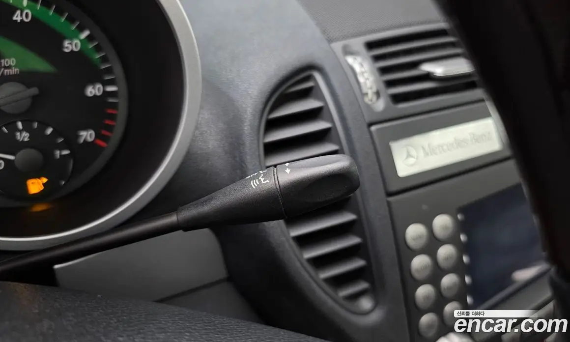 Mercedes-Benz SLK-Class 2005 3.5 автомат (гидро), фото 18 Mercedes-Benz SLK-Class 2005 3.5 автомат (гидро), фото 18