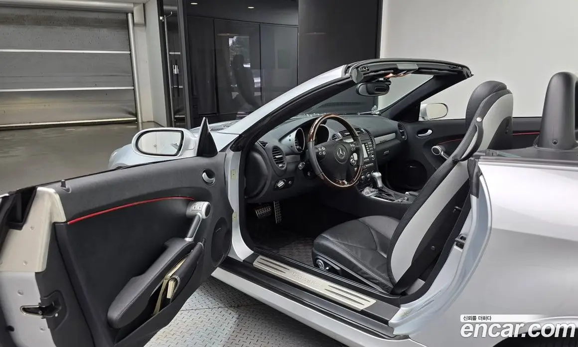 Mercedes-Benz SLK-Class 2005 3.5 автомат (гидро), фото 10 Mercedes-Benz SLK-Class 2005 3.5 автомат (гидро), фото 10