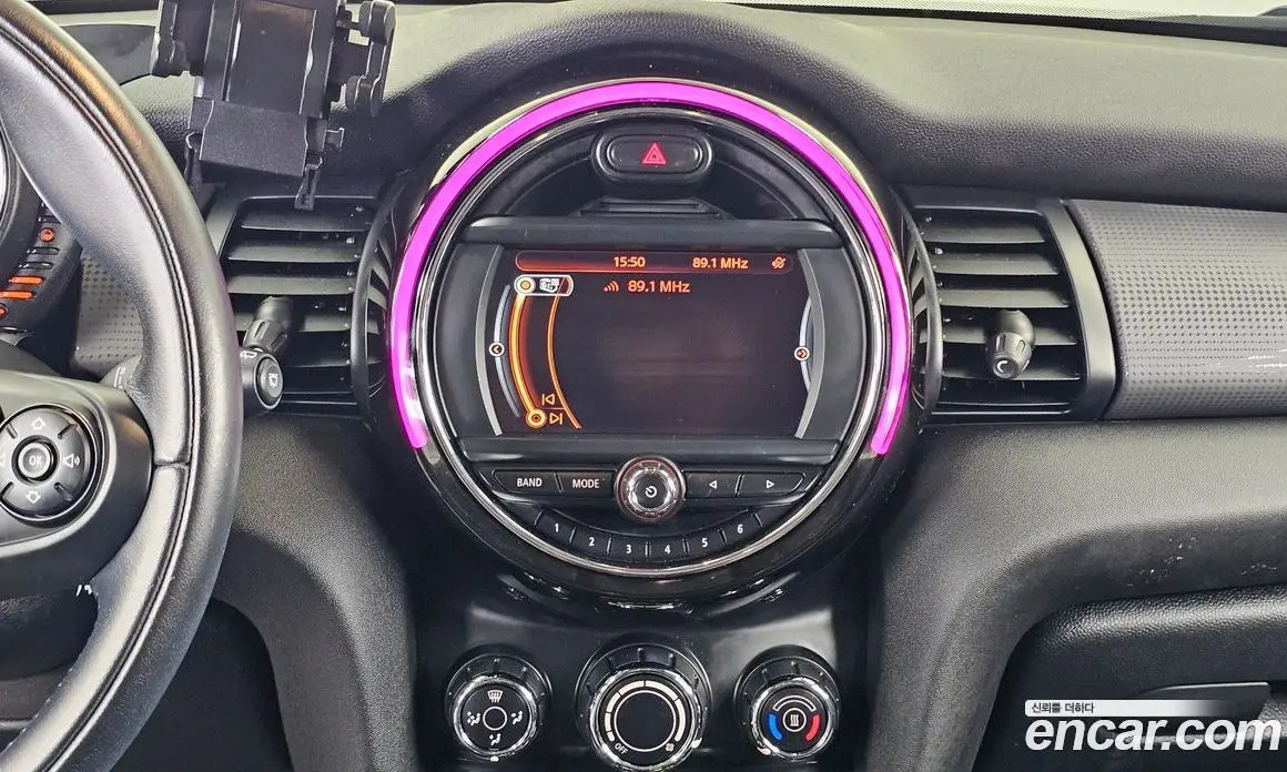 Mini Cooper 2015 1.5 автомат (гидро), фото 14 Mini Cooper 2015 1.5 автомат (гидро), фото 14