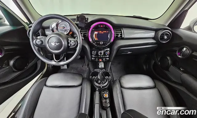 Mini Cooper 2015 1.5 автомат (гидро), миниатюра 7 Mini Cooper 2015 1.5 автомат (гидро), миниатюра 7