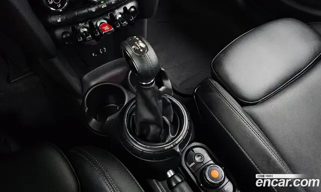 Mini Cooper 2015 1.5 автомат (гидро), миниатюра 9 Mini Cooper 2015 1.5 автомат (гидро), миниатюра 9