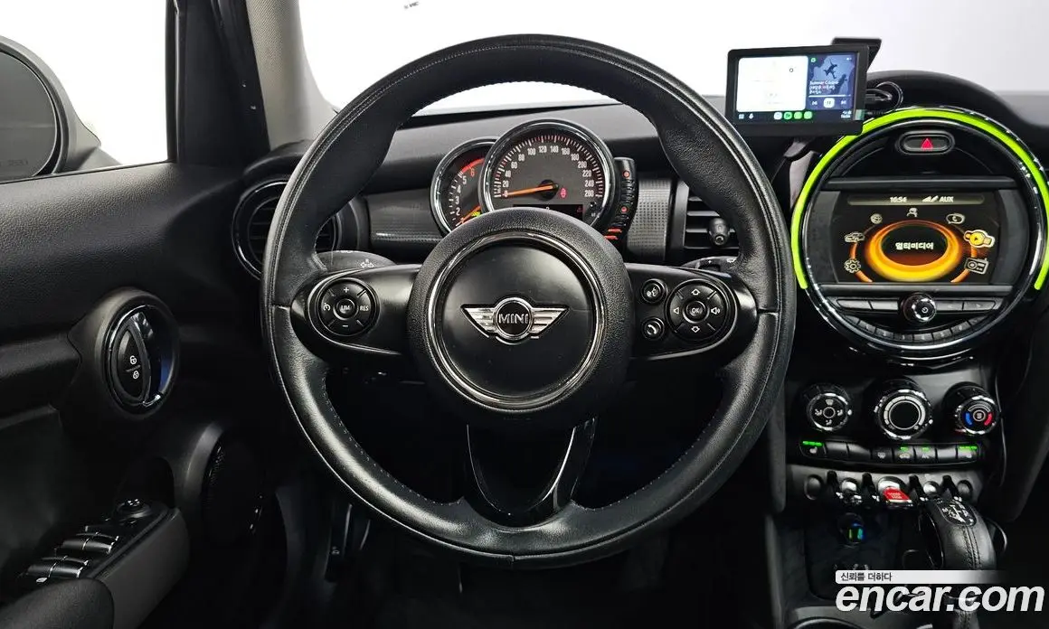 Mini Cooper 2015 1.5 автомат (гидро), фото 13