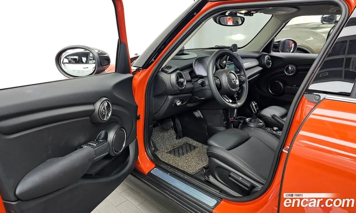 Mini Cooper 2021 1.5 автомат (гидро), фото 13 Mini Cooper 2021 1.5 автомат (гидро), фото 13