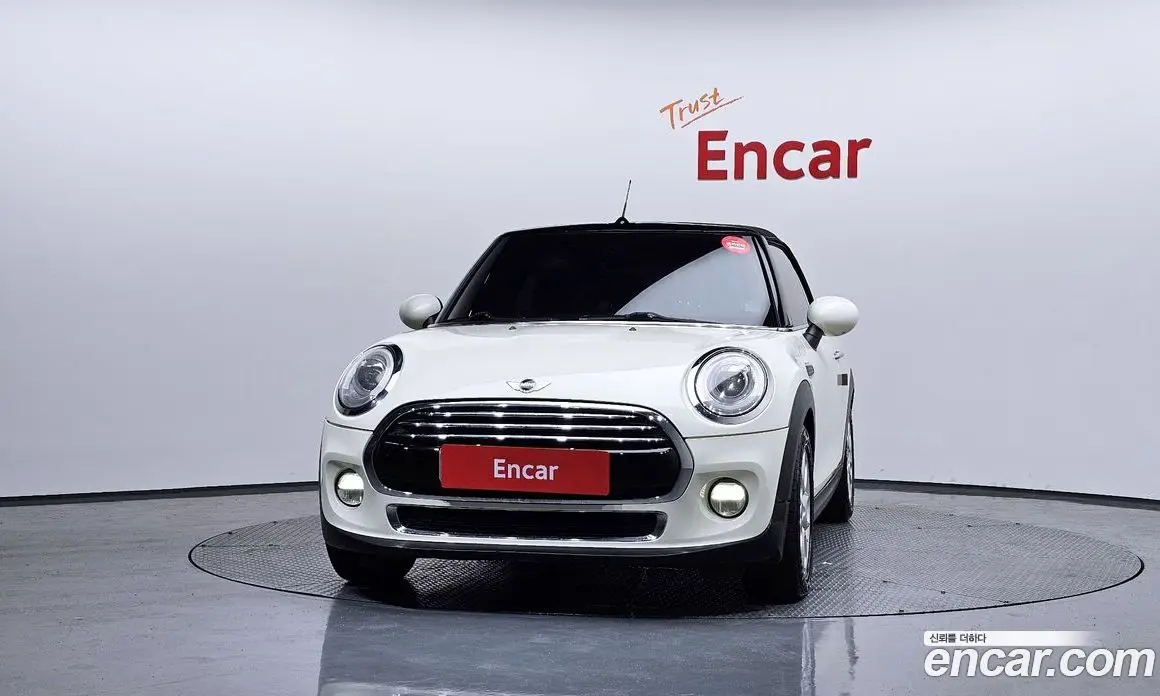 Mini Cooper Convertible 2017 1.5 автомат (гидро), фото 3 Mini Cooper Convertible 2017 1.5 автомат (гидро), фото 3