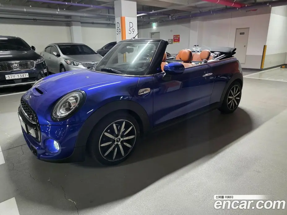 Mini Cooper Convertible 2020 2.0 автомат (гидро), фото 1 Mini Cooper Convertible 2020 2.0 автомат (гидро), фото 1