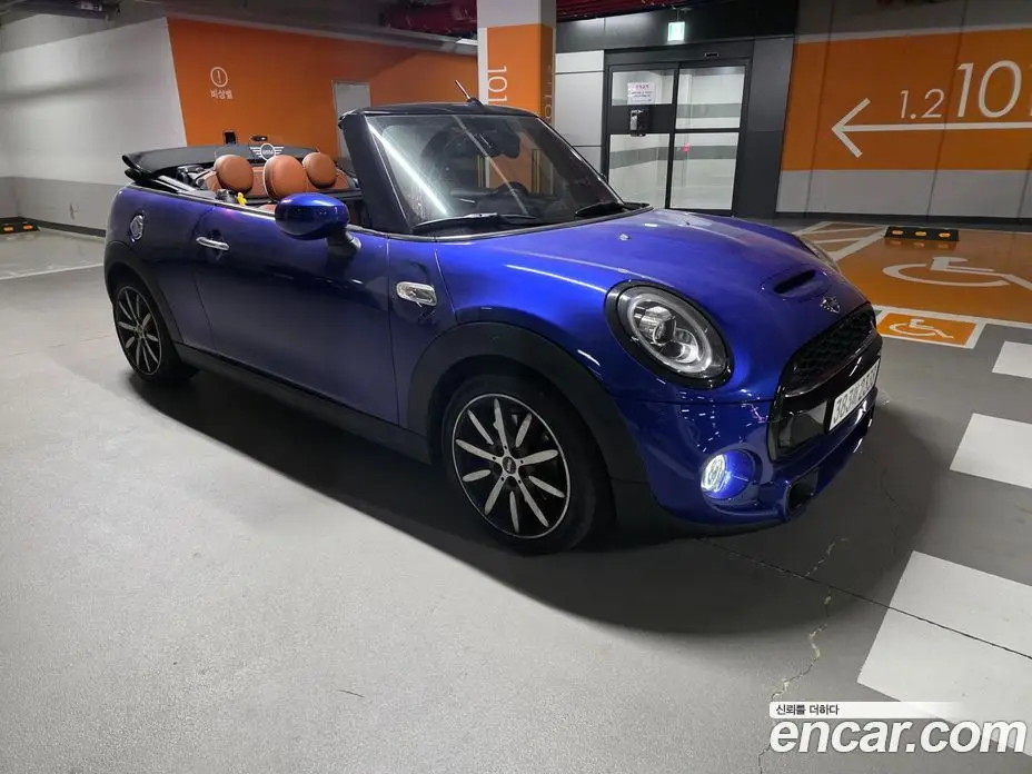 Mini Cooper Convertible 2020 2.0 автомат (гидро), фото 14 Mini Cooper Convertible 2020 2.0 автомат (гидро), фото 14