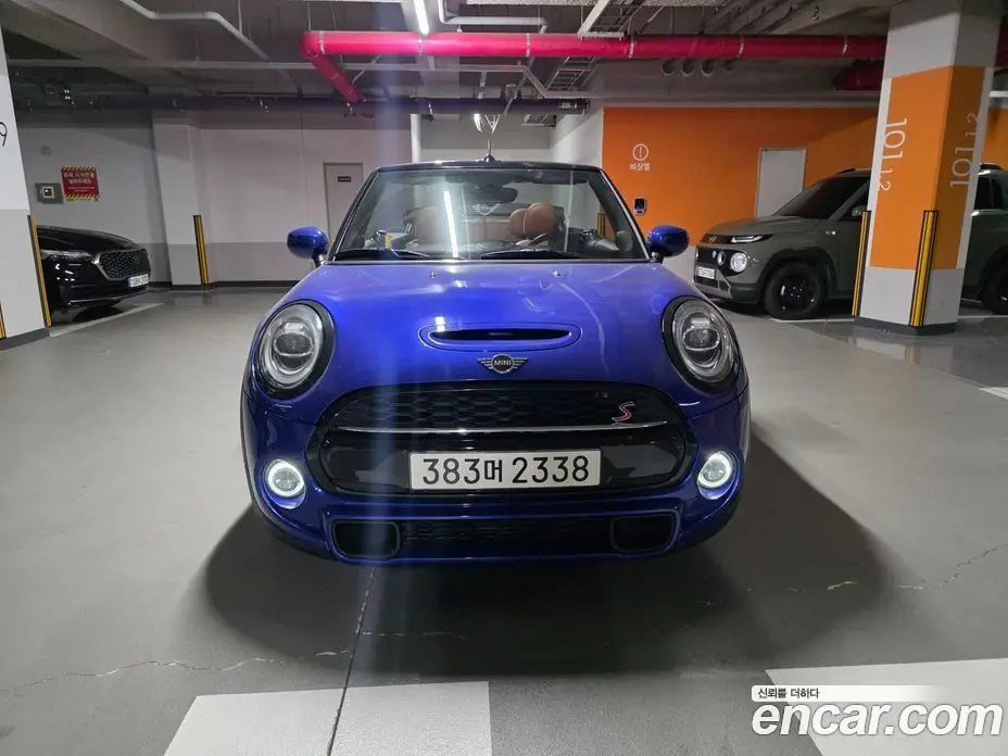 Mini Cooper Convertible 2020 2.0 автомат (гидро), фото 3 Mini Cooper Convertible 2020 2.0 автомат (гидро), фото 3