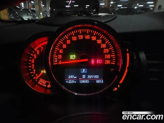 Mini Cooper Convertible 2020 2.0 автомат (гидро), миниатюра 8 Mini Cooper Convertible 2020 2.0 автомат (гидро), миниатюра 8